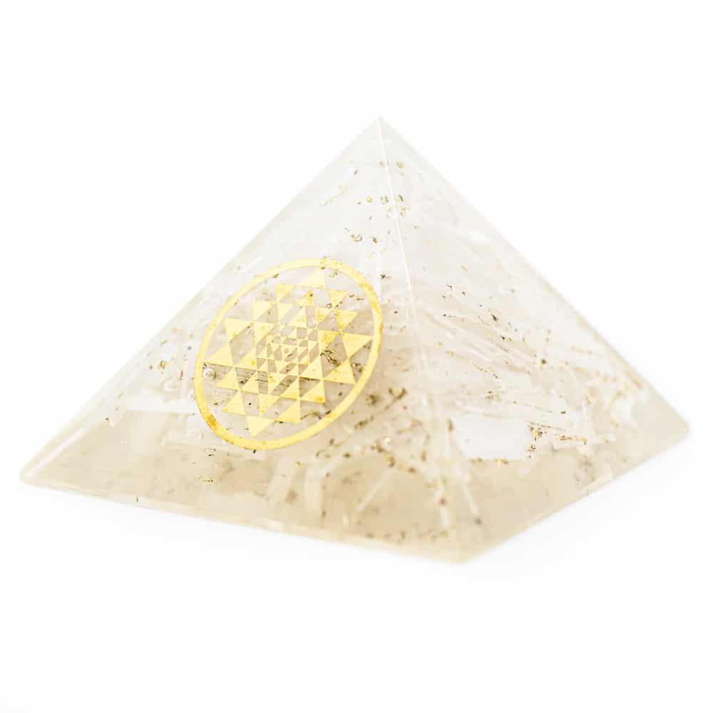 Orgonit-Pyramide - Selenit mit Sri Yantra (70 mm)