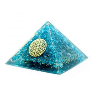 Orgonit-Pyramide aus blauem Topas mit Blume des Lebens (70 mm)