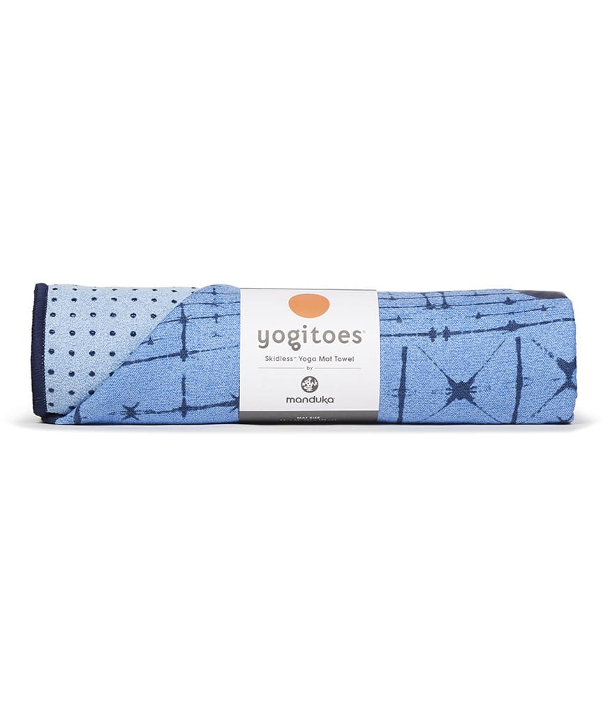 Manduka Yogitoes Skidless Yoga Handtuch – Star Dye Clear Blue - Blau - 173 x 61 cm