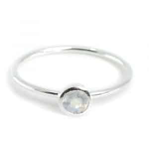 Geburtsstein Ring Mondstein Juni - 925 Silber - Farbe Silber (Größe 17)